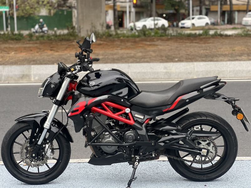 二手贝纳利蓝宝龙 BN302S