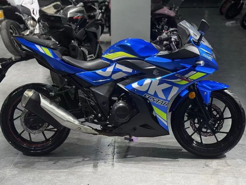 二手豪爵铃木GSX250R