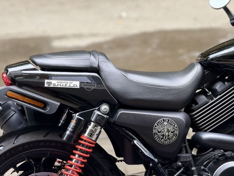 二手哈雷戴维森STREET ROD街路德 