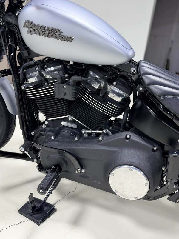 二手哈雷戴维森街霸 Street Bob