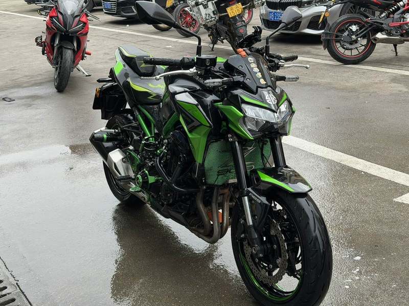 二手川崎Z900