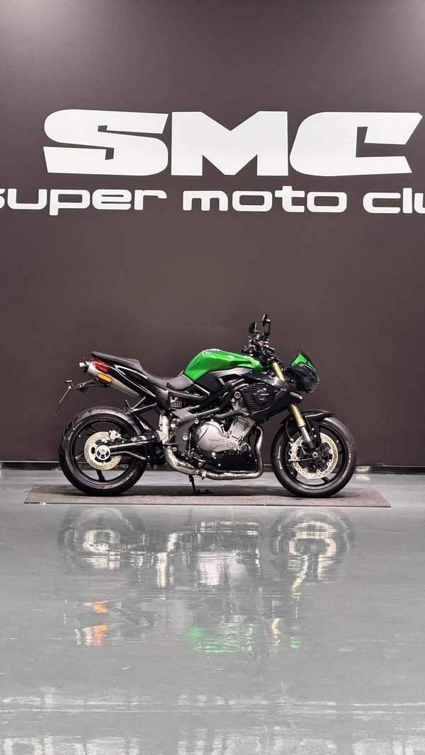 二手贝纳利TNT899