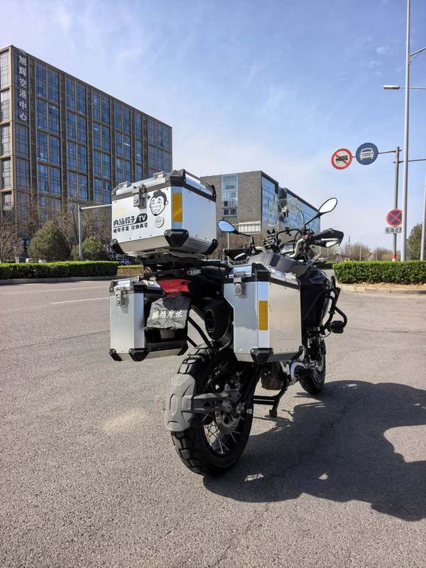 二手贝纳利金鹏 TRK502