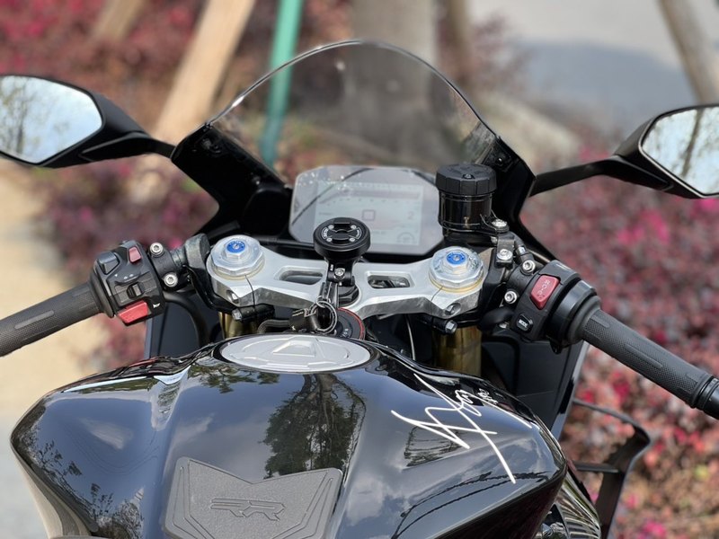 二手张雪机车500RR