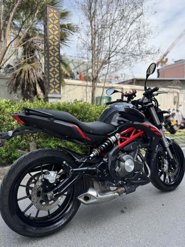 二手贝纳利蓝宝龙 BN302S