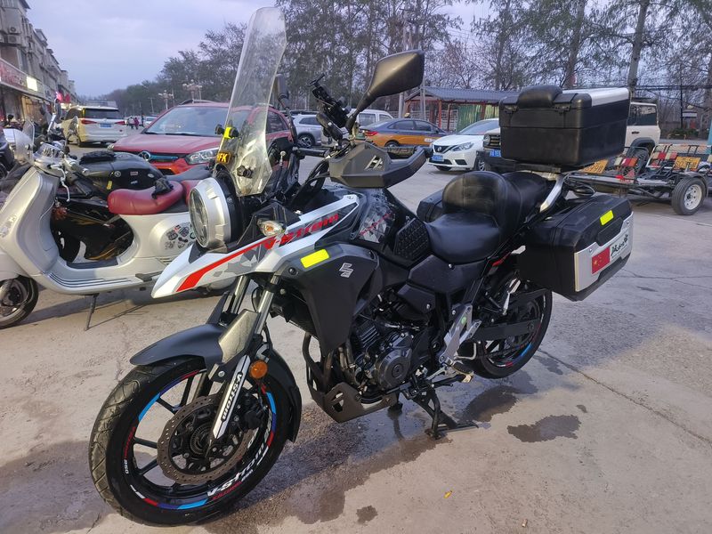 二手豪爵铃木DL250