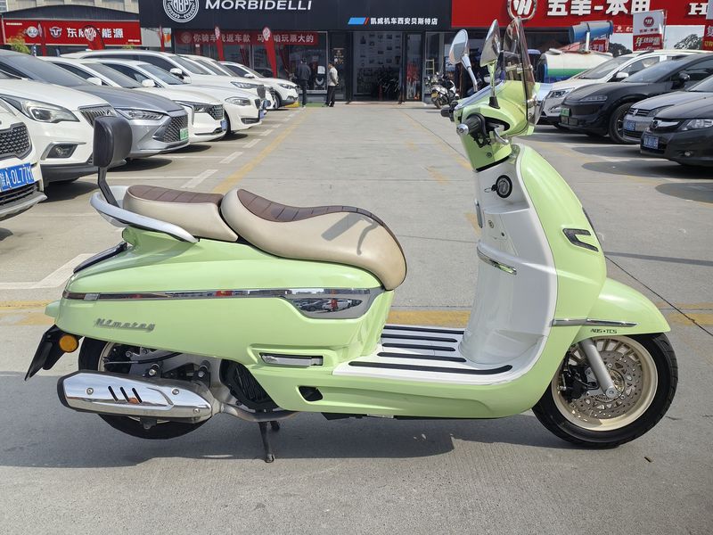 二手南方梦拉丽莎 飞戈