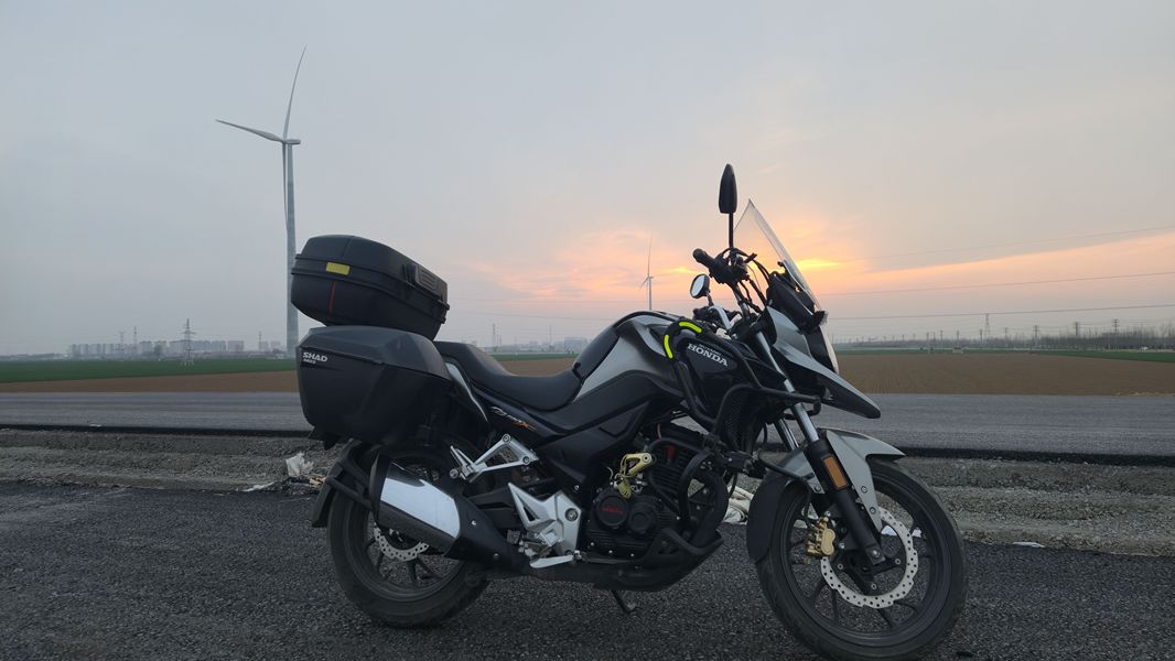 二手五羊本田猛鸷 CB190X