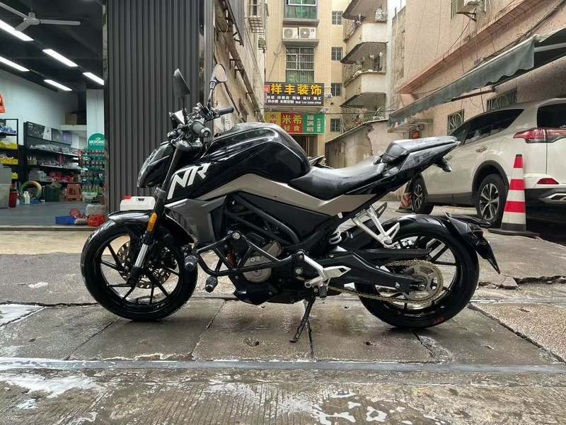 二手春风250NK