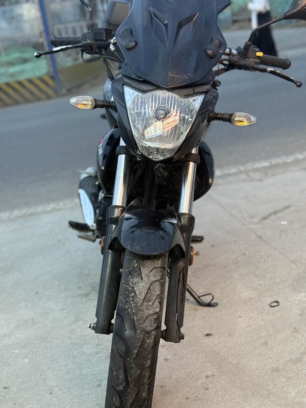 二手济南铃木极客飒 Gixxer 155 NK