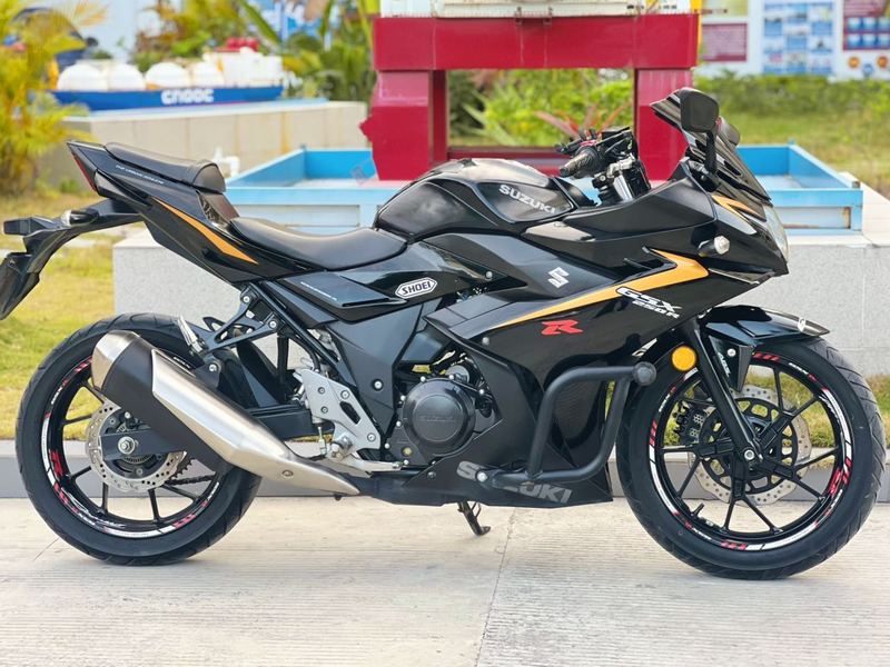 二手豪爵铃木GSX250R