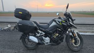 二手五羊本田猛鸷 CB190X