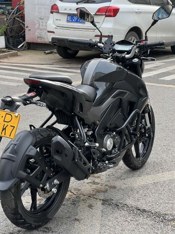 二手贝纳利小迅龙 BN150S