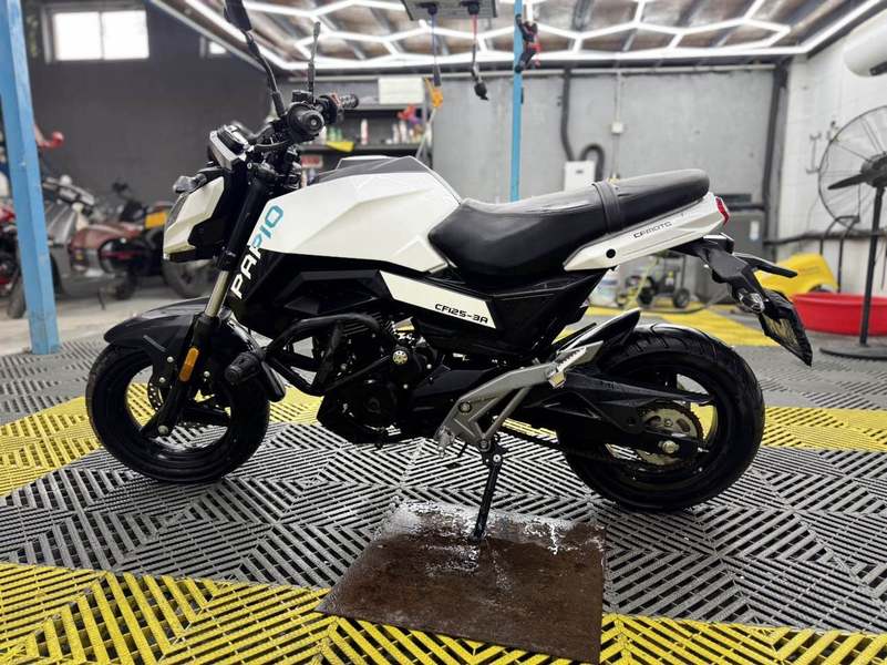 二手春风ST狒狒