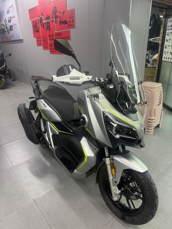 二手QJMOTOR鸿250ADV