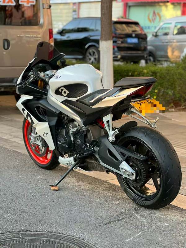 二手阿普利亚RS 660 