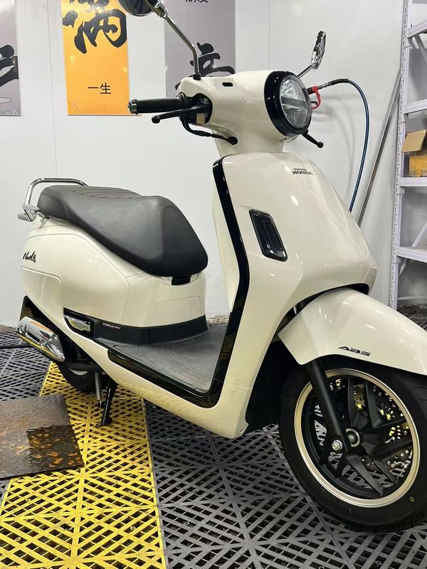 二手新大洲本田NS125LA