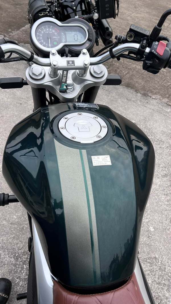 二手五羊本田鸷道 CB190SS