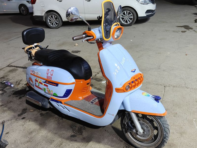 二手维多利亚Sixties 300i