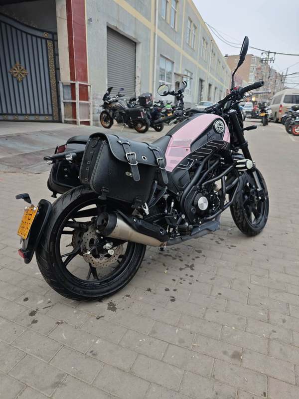 二手贝纳利幼狮 Leoncino 150