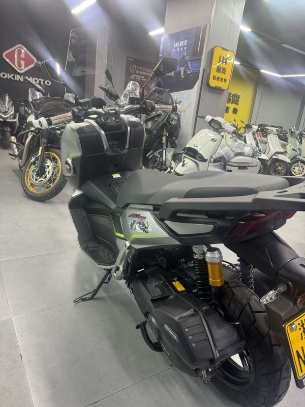 二手QJMOTOR鸿250ADV