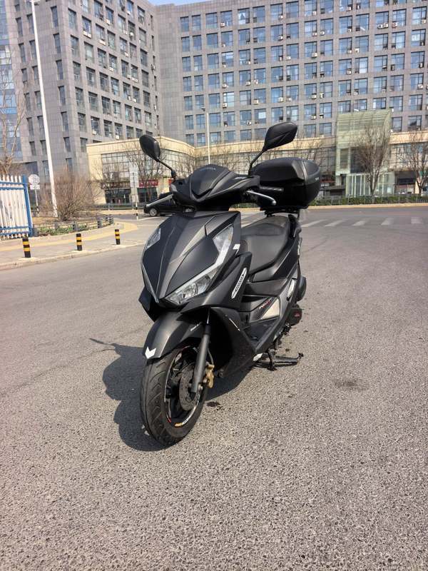 二手五羊本田NX125