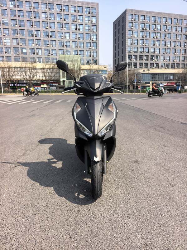 二手五羊本田NX125