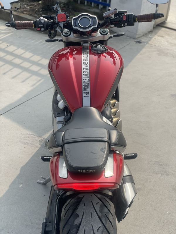 二手凯旋Rocket 3