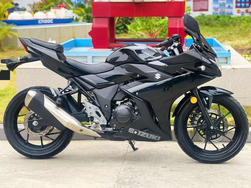 二手豪爵铃木GSX250R