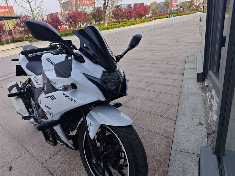 二手豪爵铃木GSX250R