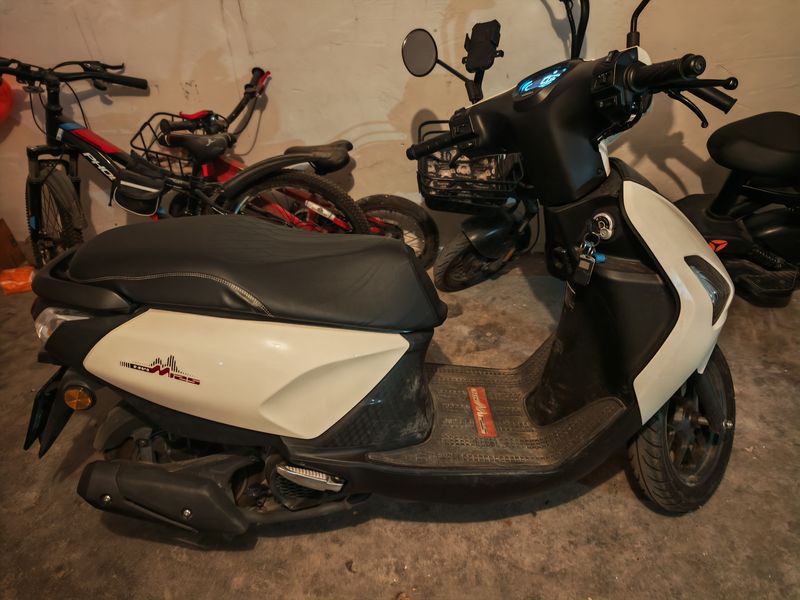 二手五羊本田NWM125