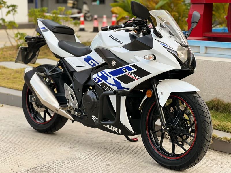 二手豪爵铃木GSX250R