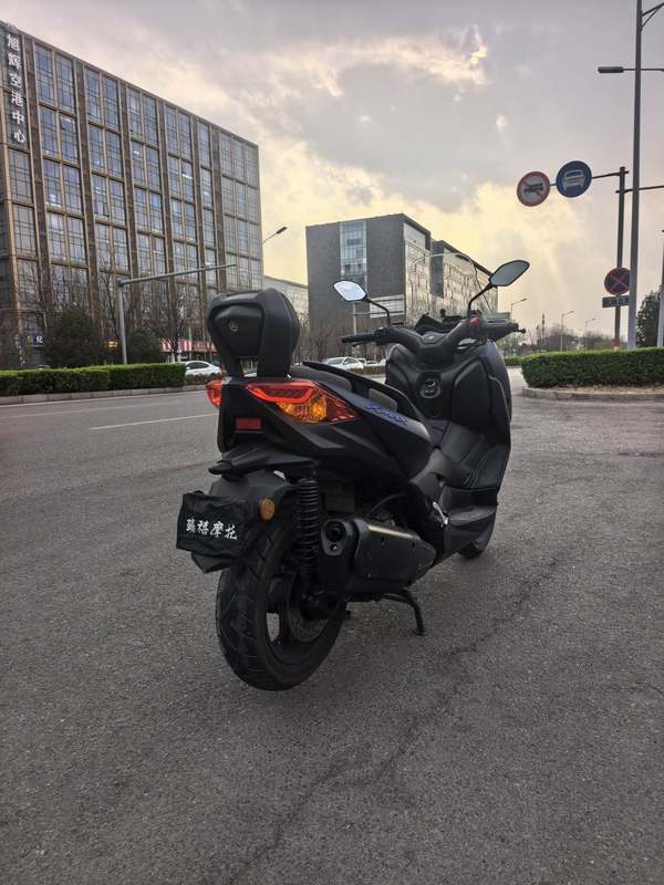 二手雅马哈XMAX