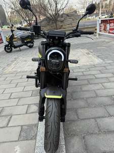 二手贝纳利幼狮 Leoncino 250