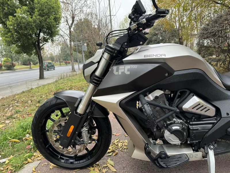 二手奔达LFC700 燎