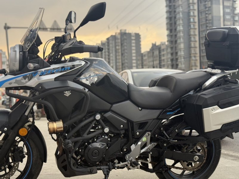 二手豪爵铃木DL250