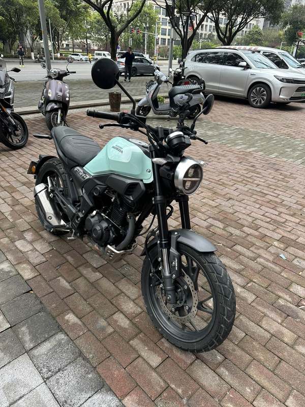 二手新大洲本田CBF190TR