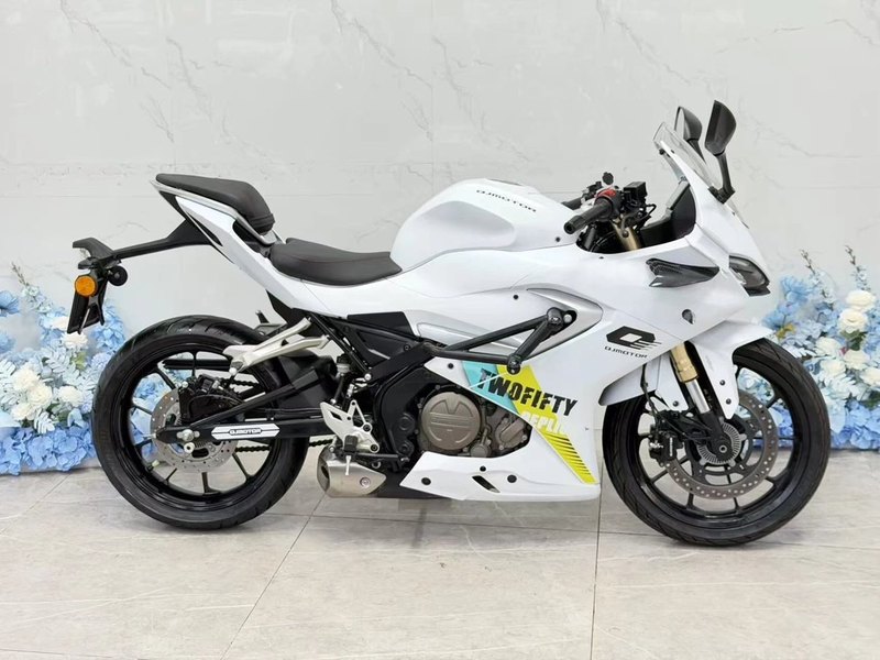 二手QJMOTOR赛250