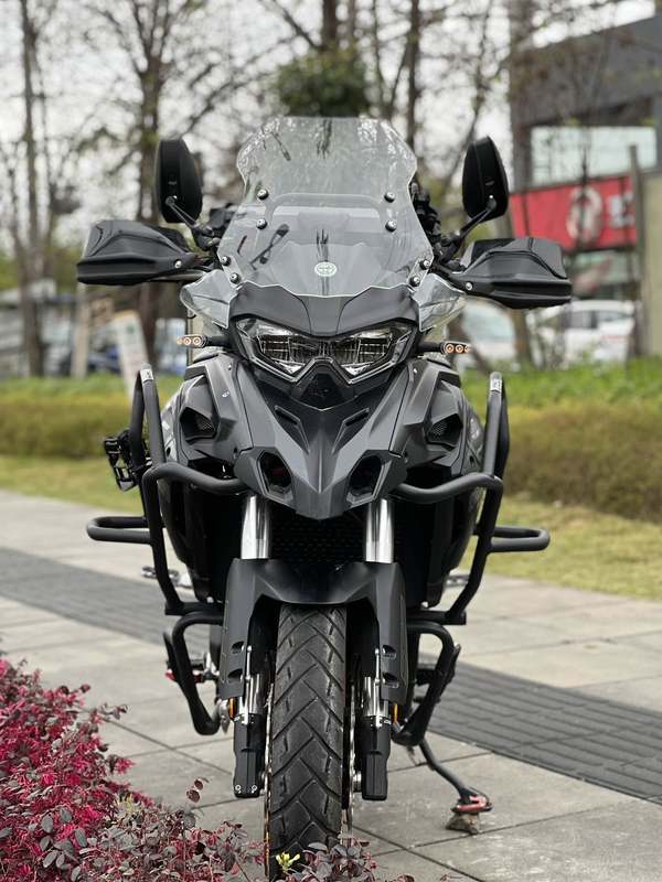 二手贝纳利TRK552