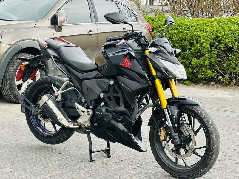 二手五羊本田CB190R 暴锋眼