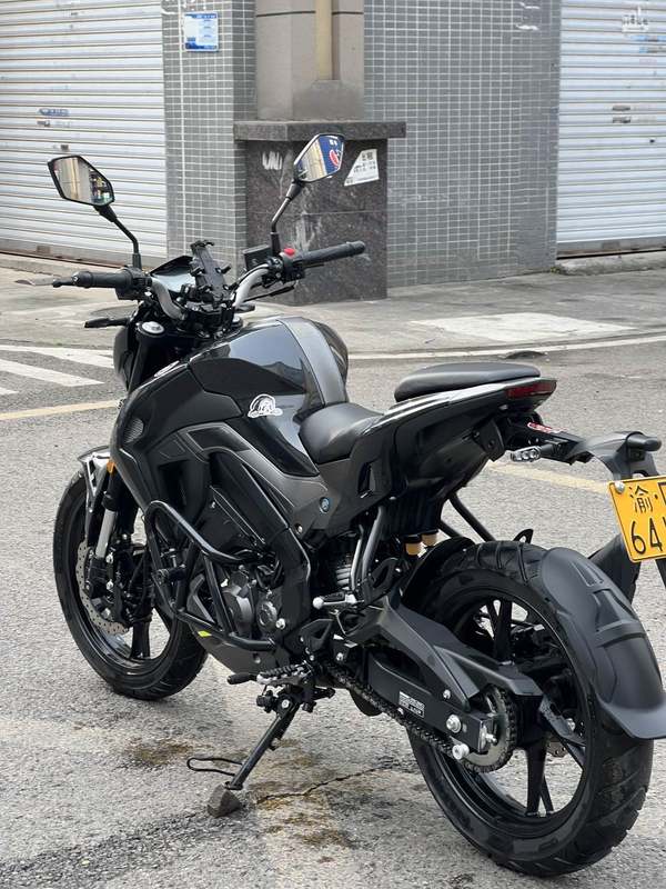 二手贝纳利小迅龙 BN150S