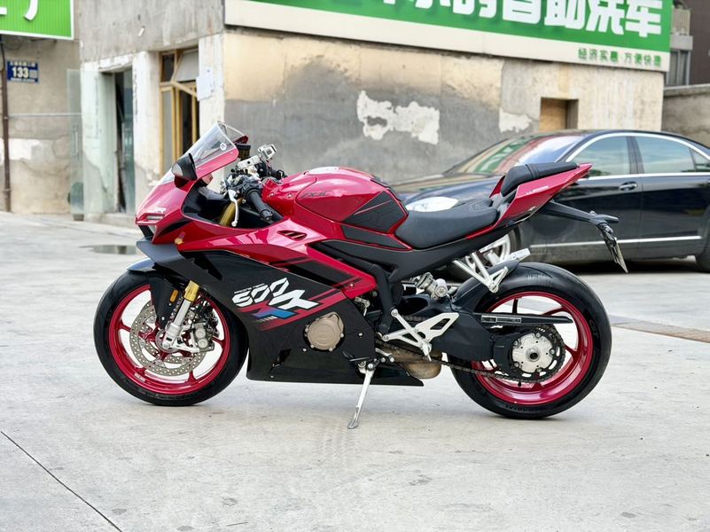 二手张雪机车500RR