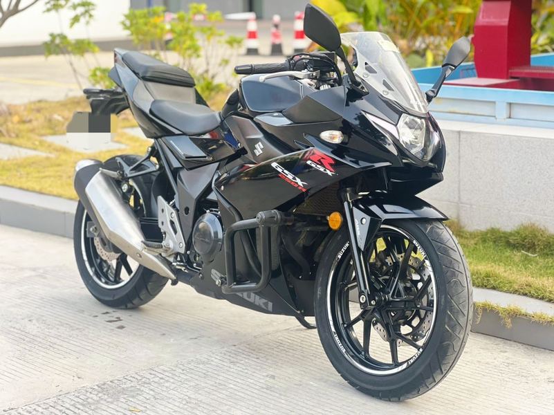 二手豪爵铃木GSX250R