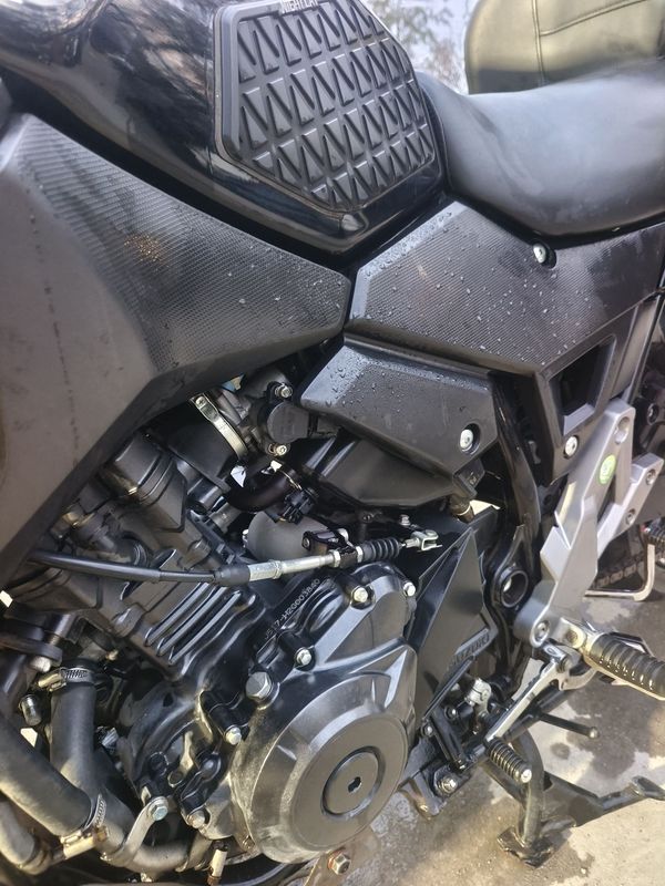 二手豪爵铃木DL250