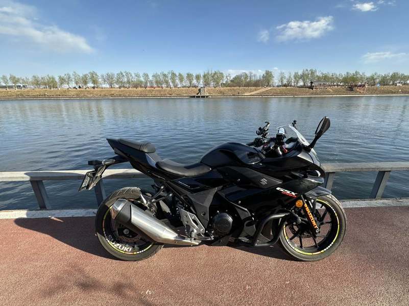 二手豪爵铃木GSX250R