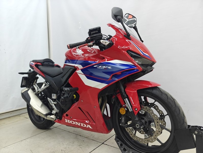 二手本田CBR400R