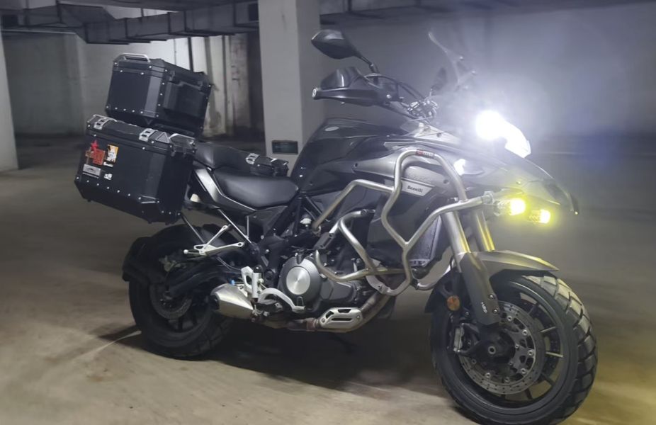 二手贝纳利金鹏 TRK502