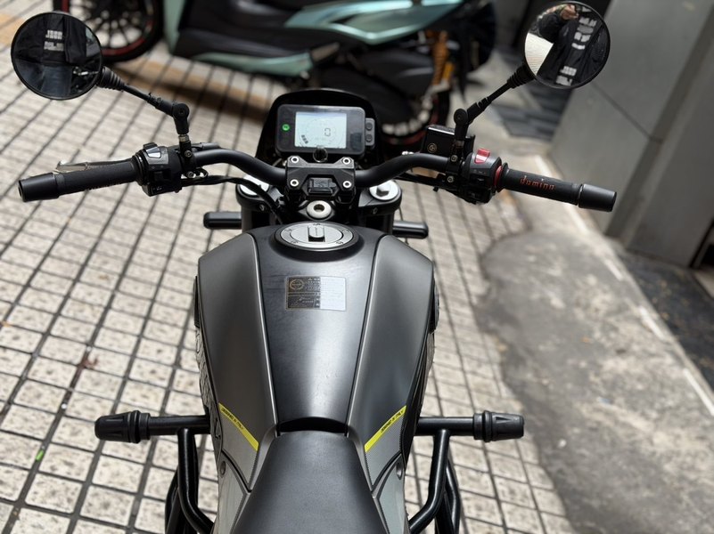 二手贝纳利幼狮 Leoncino 150