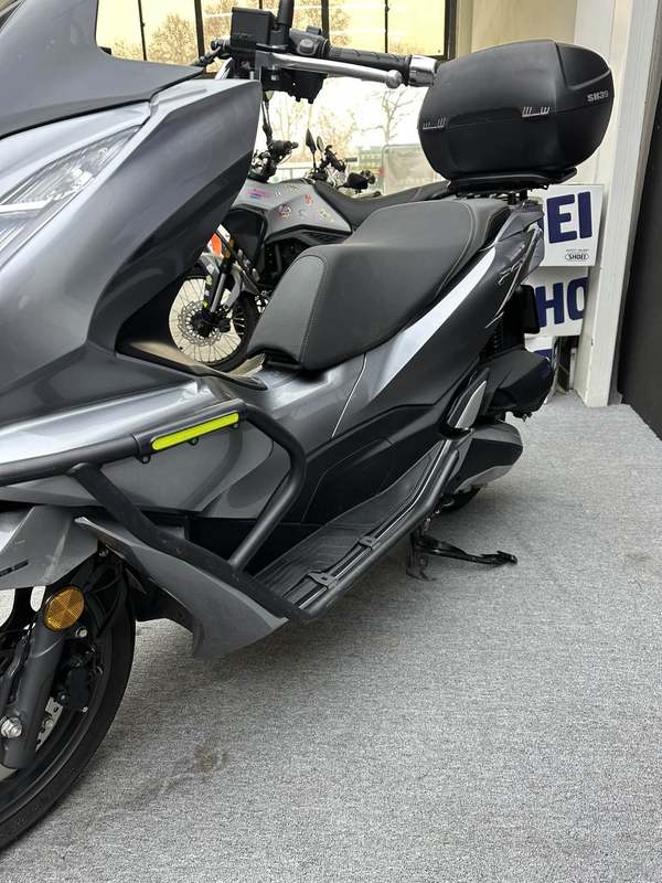 二手五羊本田PCX