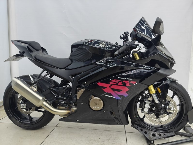 二手张雪机车500RR